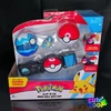 pokémonos öv pokélabdákkal játék