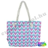 Minnie Mouse triangular pattern beach bag