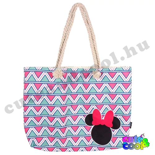 Minnie Mouse triangular pattern beach bag